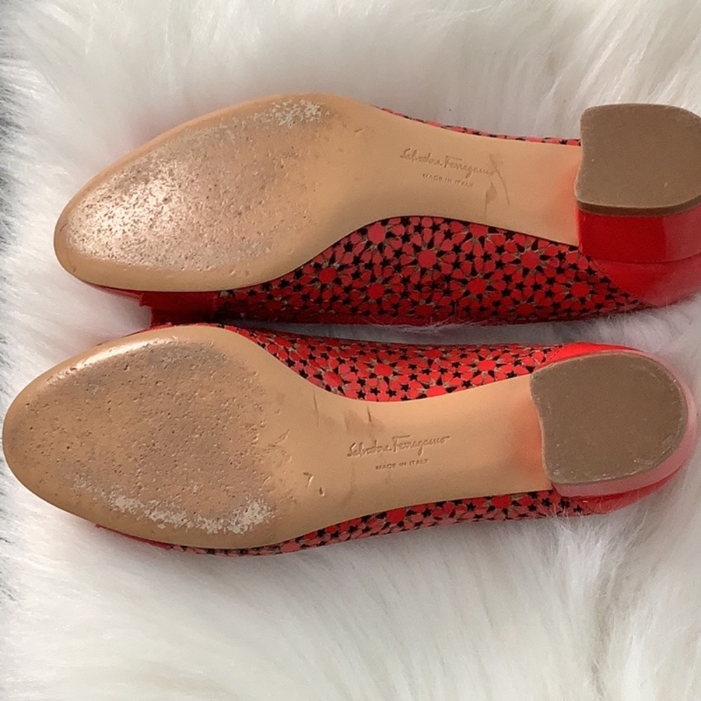 ⭐️SALVATORE FERRAGAMO Flats - Picture 9 of 11